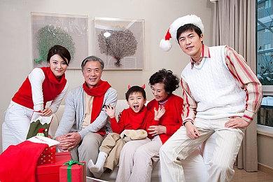 《英雄联盟》MMO网游仍在开发中 大家期待吗？